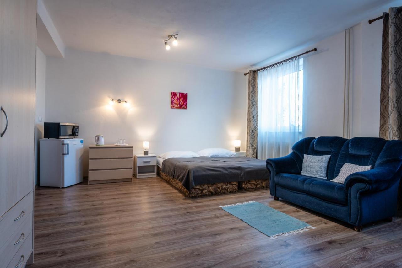 Hotel Poludnica Ліптовський Мікулаш Екстер'єр фото