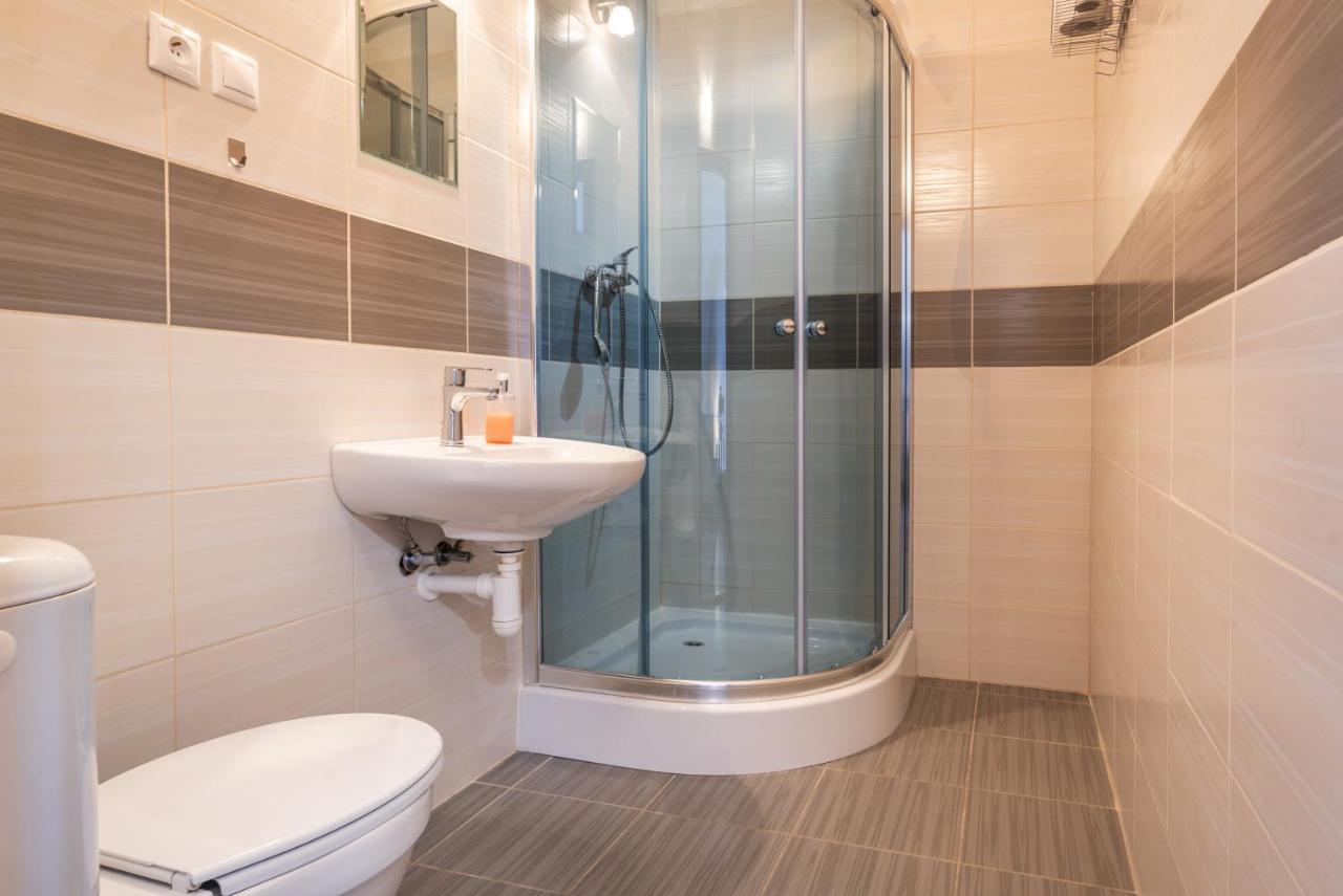 Hotel Poludnica Ліптовський Мікулаш Екстер'єр фото